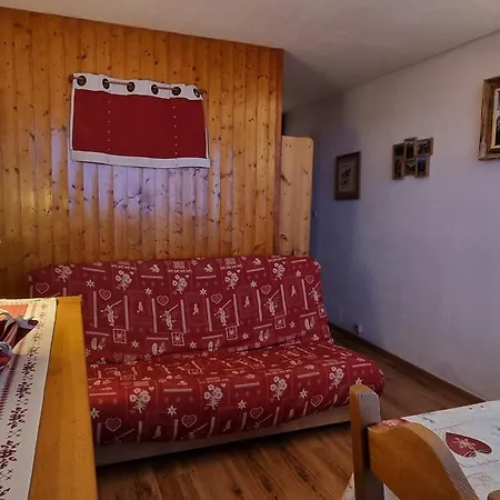 Chaleureux Avec Acces Direct Aux Pistes - Animaux Acceptes - Fr-1-181-2569 * Ла-Плань