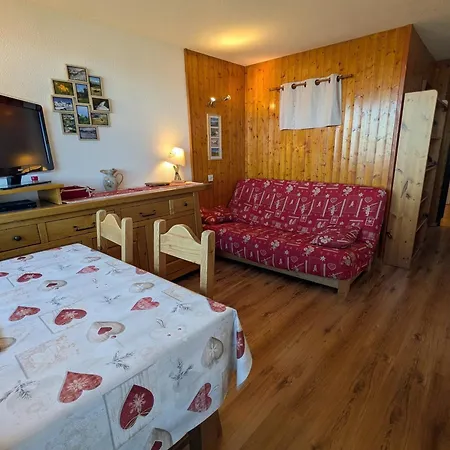 Apartment Chaleureux Avec Acces Direct Aux Pistes - Animaux Acceptes - Fr-1-181-2569
